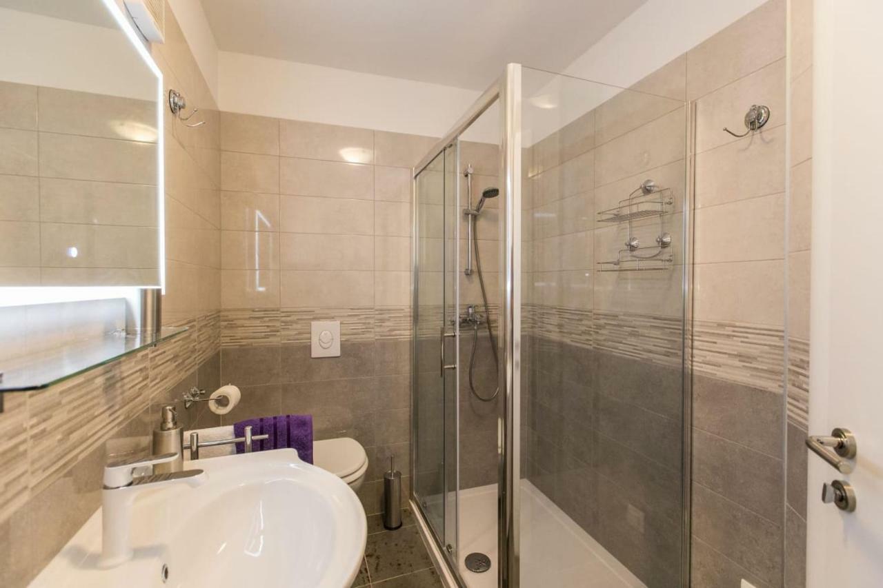 Apartment Amelia Pula Ngoại thất bức ảnh