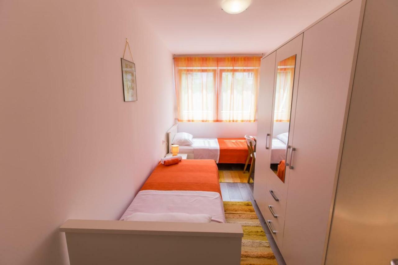Apartment Amelia Pula Ngoại thất bức ảnh